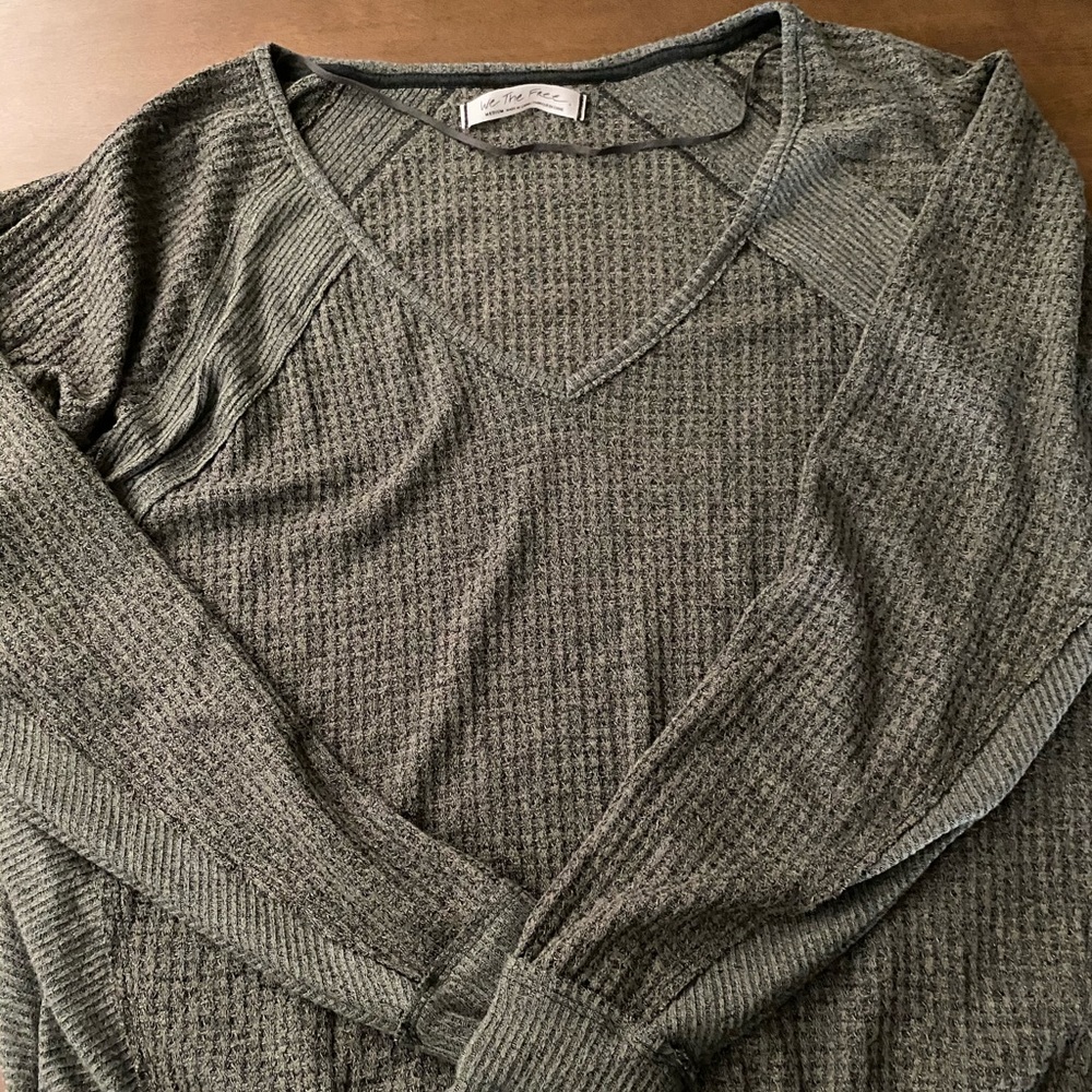 Free People Green Sweater Size M EUC